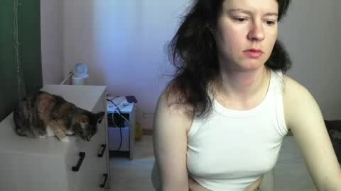 Snapshot of senxsual_tease chatting on May 20, 5:13 am senxsual_tease online show from May 20, 5:13 am