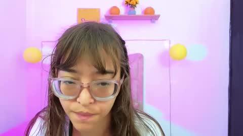 serafina_ online show from January 13, 12:56 pm