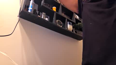 Snapshot of serani02 chatting on February 14, 7:27 am Serani online show from February 14, 7:27 am