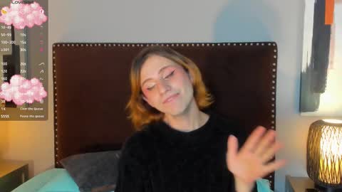 Seraphine star online show from February 22, 12:58 pm