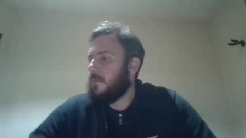 Snapshot of serbianguy8 chatting on April 26, 9:34 pm serbianguy8 online show from April 26, 9:34 pm