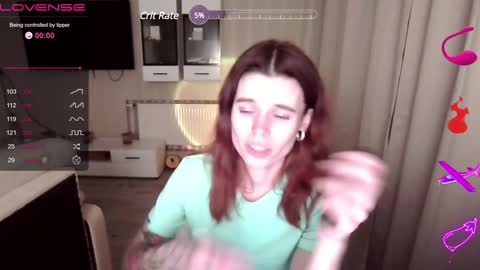 Snapshot of serenamilss chatting on December 21, 8:43 pm serenamilss online show from December 21, 8:43 pm