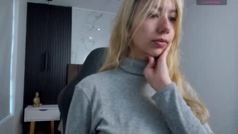 Serene online show from October 10, 12:48 pm