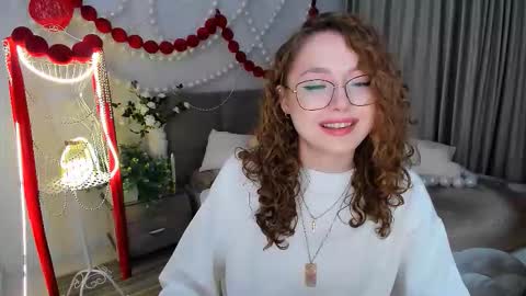 Ophelia online show from January 31, 7:23 pm