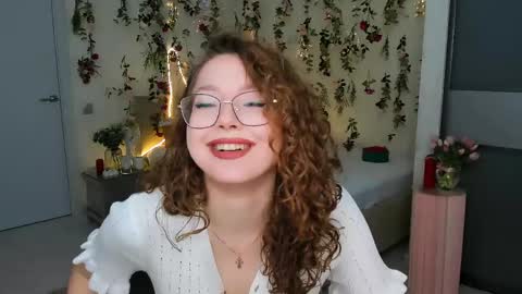 Ophelia online show from March 22, 10:07 am