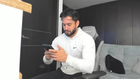 Sergi Mancini online show from December 15, 8:07 am