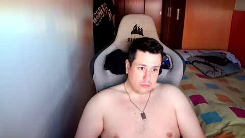 Pollos online show from April 5, 6:10 am