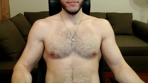 Snapshot of sergiotitan3271 chatting on June 5, 10:37 pm Serg Superior online show from June 5, 10:37 pm