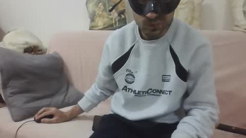 sero98313230 online show from March 13, 7:59 am