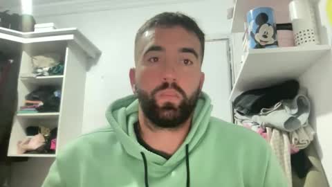 Snapshot of serpent_sexy chatting on April 1, 7:33 pm serpent_sexy online show from April 1, 7:33 pm