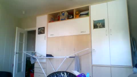 serrano49 online show from April 16, 2:29 pm