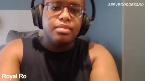 Snapshot of servegoddessro chatting on May 24, 3:50 pm servegoddessro online show from May 24, 3:50 pm