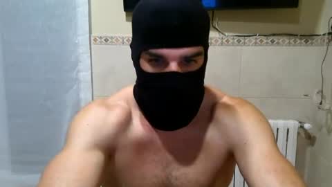 Snapshot of seryx1984 chatting on July 8, 8:13 pm DarkHeatAthlete online show from July 8, 8:13 pm