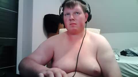 Snapshot of setcuna chatting on May 17, 8:05 pm setcuna online show from May 17, 8:05 pm