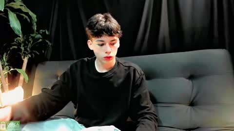 Snapshot of seth_ryder chatting on January 19, 5:05 am seth_ryder online show from January 19, 5:05 am