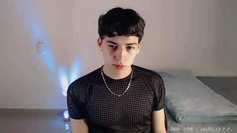 Snapshot of seth_ryder chatting on December 17, 4:51 am seth_ryder online show from December 17, 4:51 am