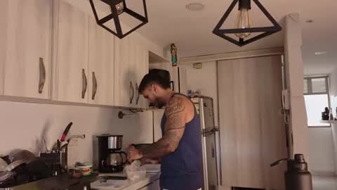 Snapshot of seth_vega_ chatting on June 23, 5:44 pm HEY IM SETH online show from June 23, 5:44 pm