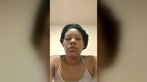 Snapshot of sethandrah_n_crazyeyes chatting on July 16, 10:21 am sethandrah_n_crazyeyes online show from July 16, 10:21 am