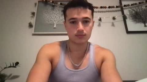 seveninchsteve_ online show from December 3, 6:06 pm