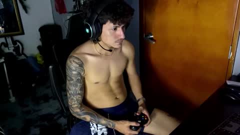 sex_love_sweat online show from January 9, 7:00 am