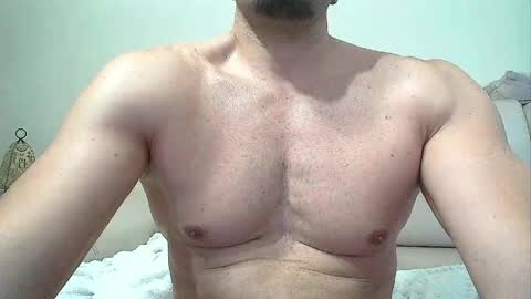Snapshot of sex_machine_19 chatting on May 3, 10:21 am SEX MACHINE 19 online show from May 3, 10:21 am