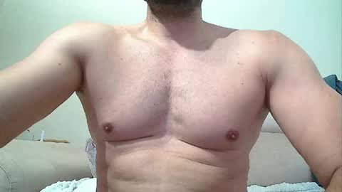 Snapshot of sex_machine_19 chatting on May 20, 12:22 pm SEX MACHINE 19 online show from May 20, 12:22 pm