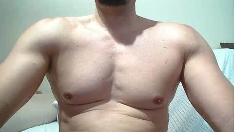 Snapshot of sex_machine_19 chatting on May 28, 12:13 pm SEX MACHINE 19 online show from May 28, 12:13 pm