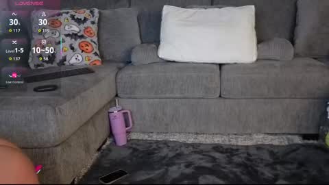 Snapshot of sexaddiction37 chatting on October 2, 7:48 am BRI online show from October 2, 7:48 am