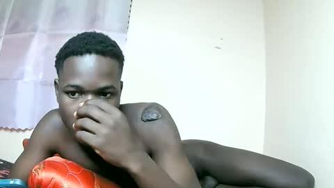 sexandhot1111 online show from June 6, 10:47 pm