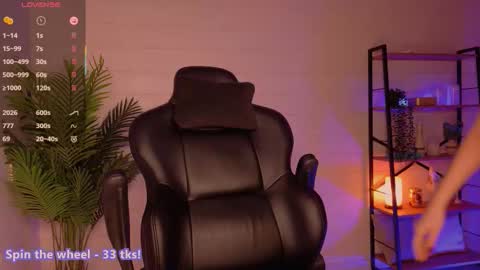 Melissa online show from March 1, 3:36 pm