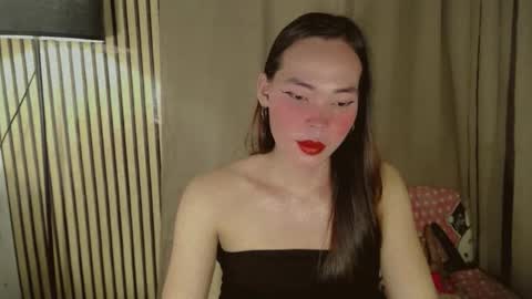 Snapshot of sexbombvenice chatting on February 27, 8:47 am Venice online show from February 27, 8:47 am