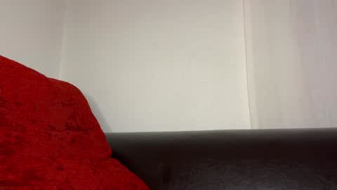 Snapshot of sexfriendch chatting on December 23, 4:55 am Lucenzo  online show from December 23, 4:55 am