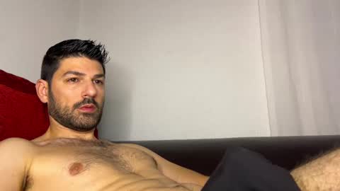 Snapshot of sexfriendch chatting on March 7, 2:25 am Lucenzo  online show from March 7, 2:25 am