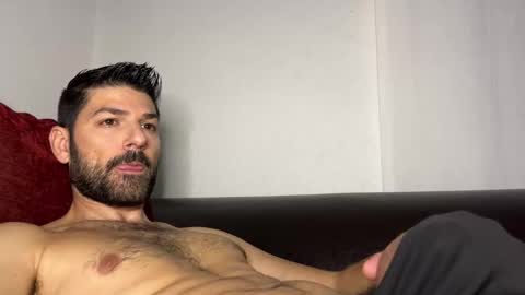 Snapshot of sexfriendch chatting on October 24, 2:41 am Lucenzo  online show from October 24, 2:41 am