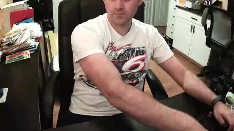 Kyle online show from October 3, 11:35 pm