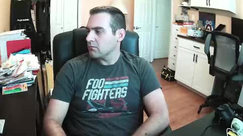 Kyle online show from October 4, 2:37 pm