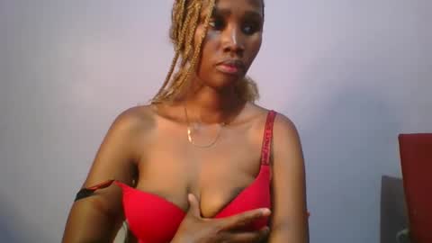 Snapshot of sexie_love chatting on March 7, 3:51 am Nancy online show from March 7, 3:51 am