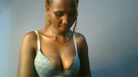 Snapshot of sexie_love chatting on March 11, 6:21 am Nancy online show from March 11, 6:21 am