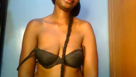 Snapshot of sexie_love chatting on September 28, 2:55 pm Nancy online show from September 28, 2:55 pm