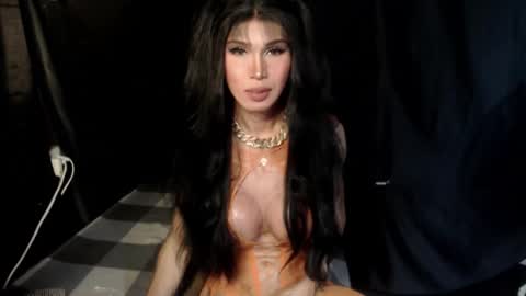 nicole online show from February 21, 10:27 am