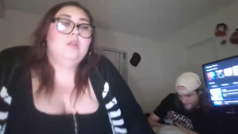 sexiicouple4u69 online show from February 19, 10:11 am