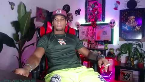 Snapshot of sexo_aharon chatting on July 15, 3:01 am Aharon ravelo online show from July 15, 3:01 am