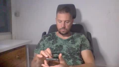 Snapshot of sexoatope79 chatting on October 5, 6:23 am sexoatope79 online show from October 5, 6:23 am
