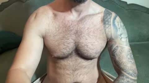 Snapshot of sexologistbull chatting on June 5, 3:02 am SexologistBull online show from June 5, 3:02 am