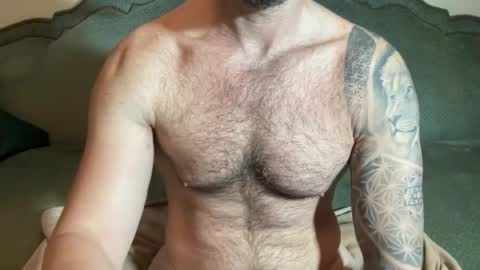 Snapshot of sexologistbull chatting on June 11, 6:50 pm SexologistBull online show from June 11, 6:50 pm