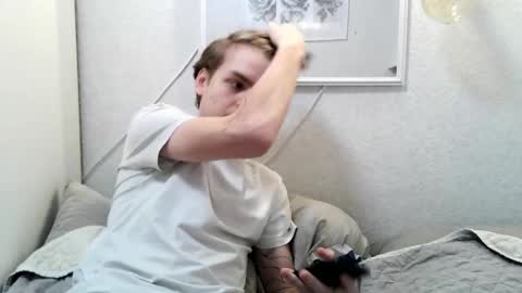 Snapshot of sexplace_ chatting on April 27, 7:01 pm Jennis and OliverPvt is open online show from April 27, 7:01 pm