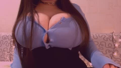 Julia online show from February 6, 2:20 pm