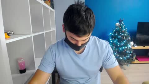 Tommy online show from December 27, 2:22 pm