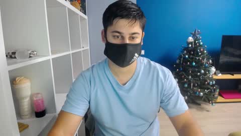 Tommy online show from December 29, 6:16 pm
