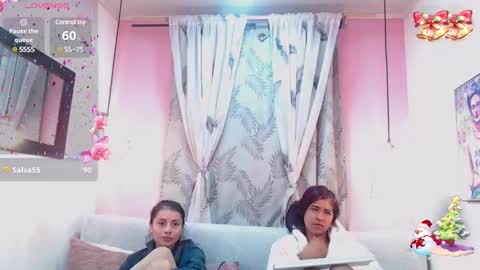 Snapshot of sexxxhorny_ chatting on January 4, 11:43 am sexxxhorny_ online show from January 4, 11:43 am